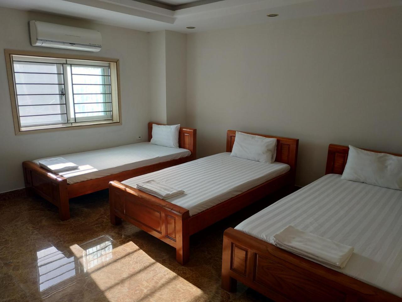 Minh Duc Hotel Ha Long Esterno foto